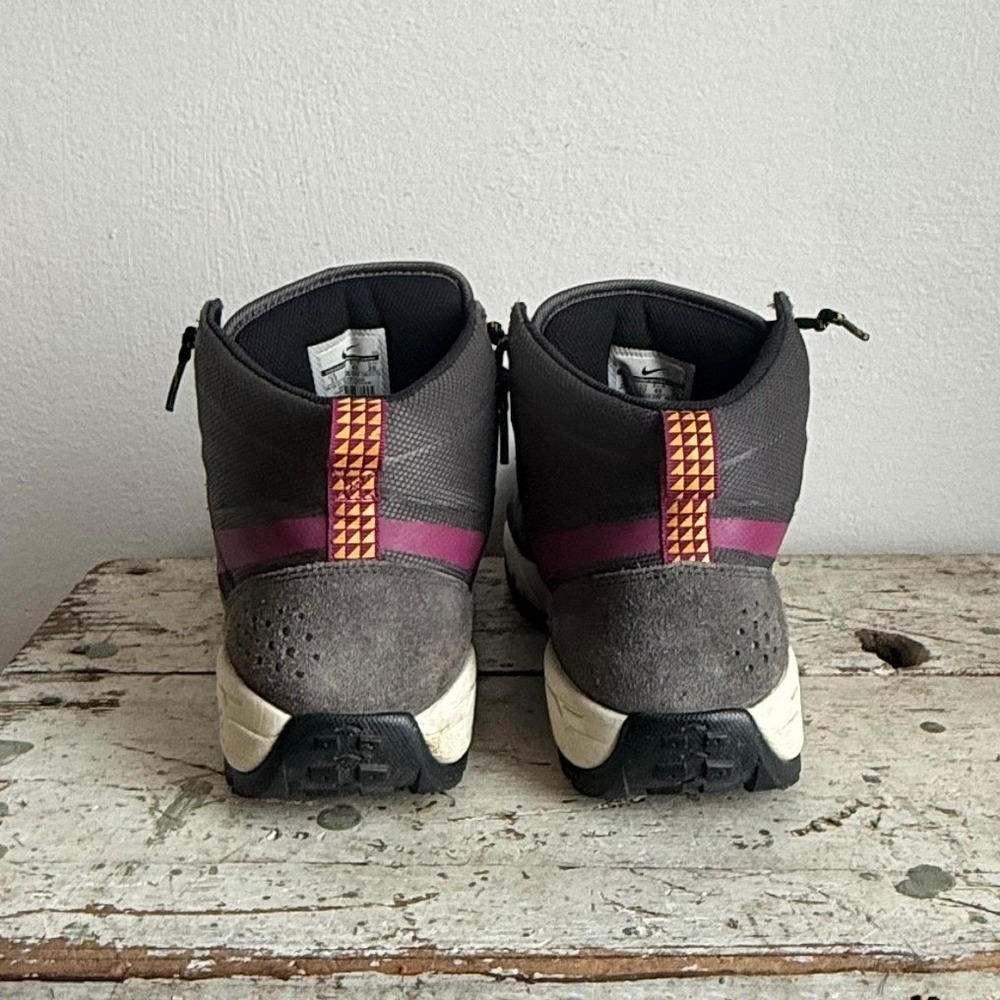 Rare Nike ACG Air Alder Mid Hiking Boots Grey Pink Brown 599660-060 Men's 11 - Picture 4 of 11